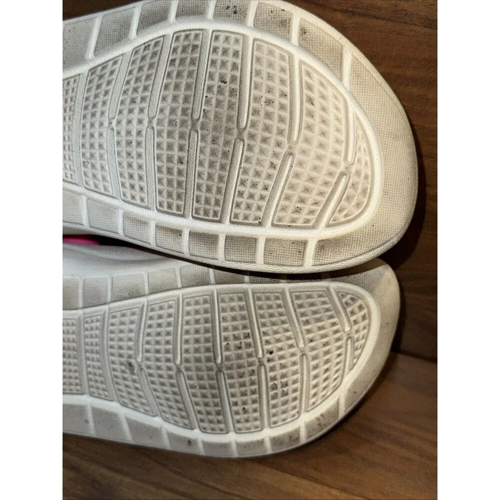 Pink Crocs LiteRide Clogs Sz 8 Women 6 Men